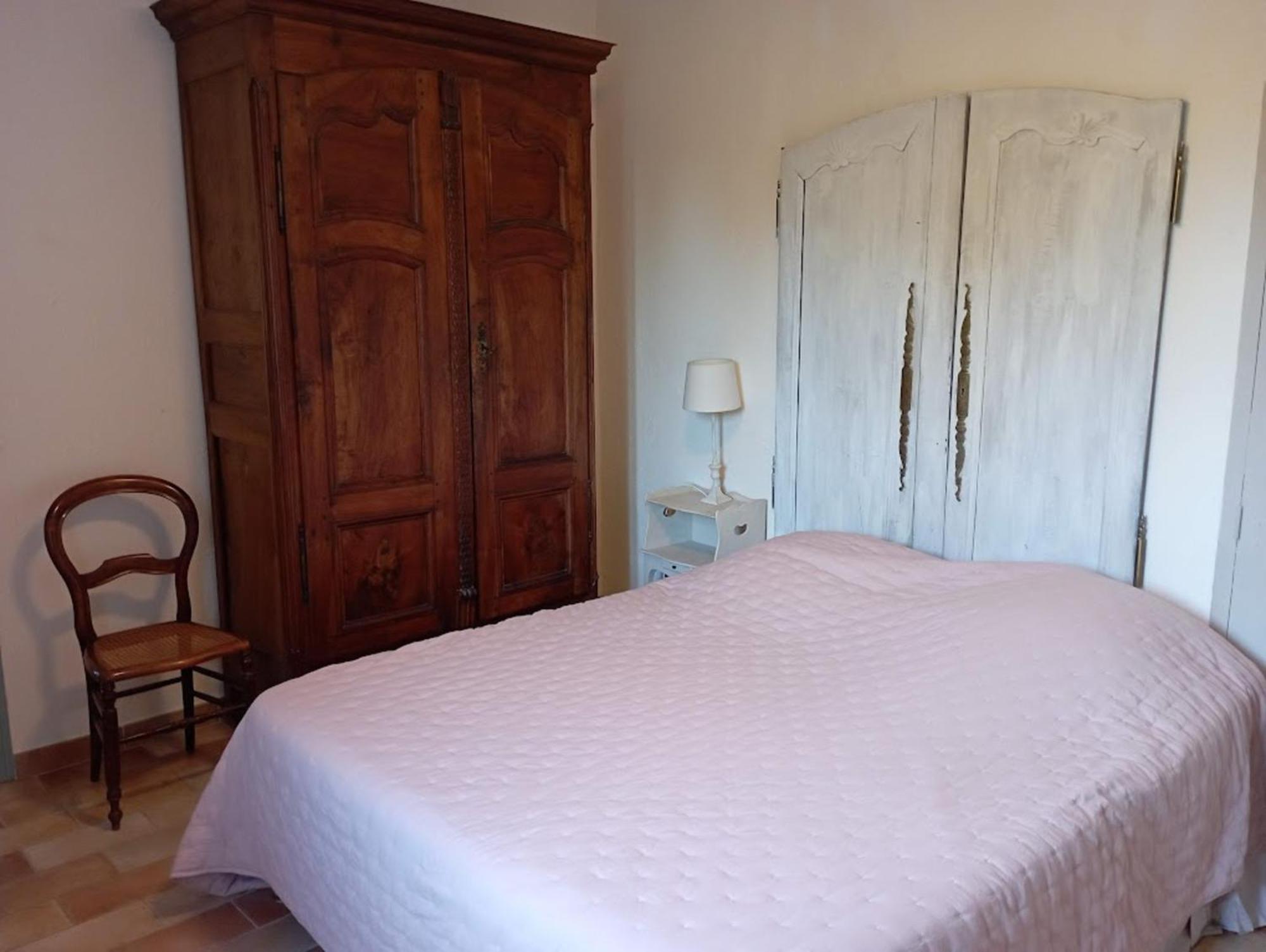 Mas La Vitalis Chambres D'Hotes LʼIsle-sur-la-Sorgue Esterno foto